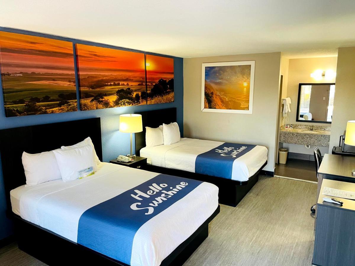 Days Inn By Wyndham Hernando Dış mekan fotoğraf