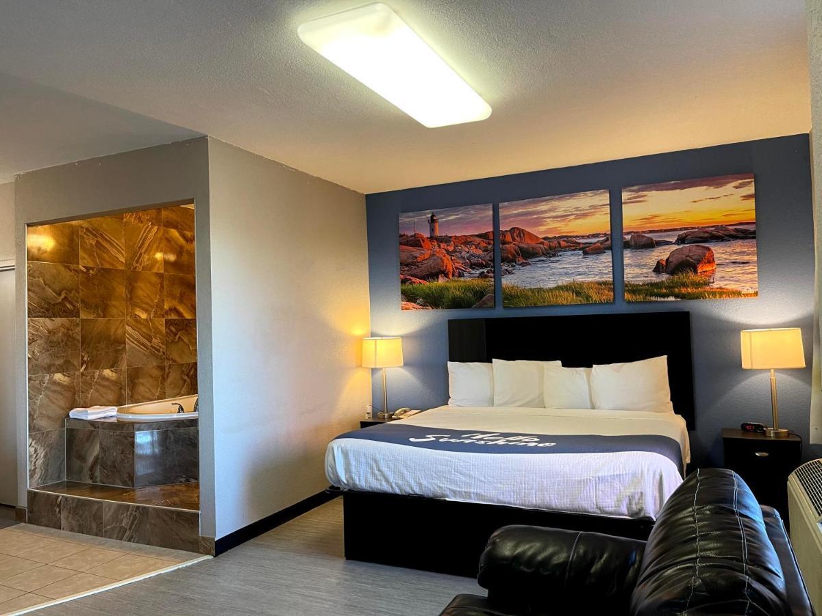 Days Inn By Wyndham Hernando Dış mekan fotoğraf